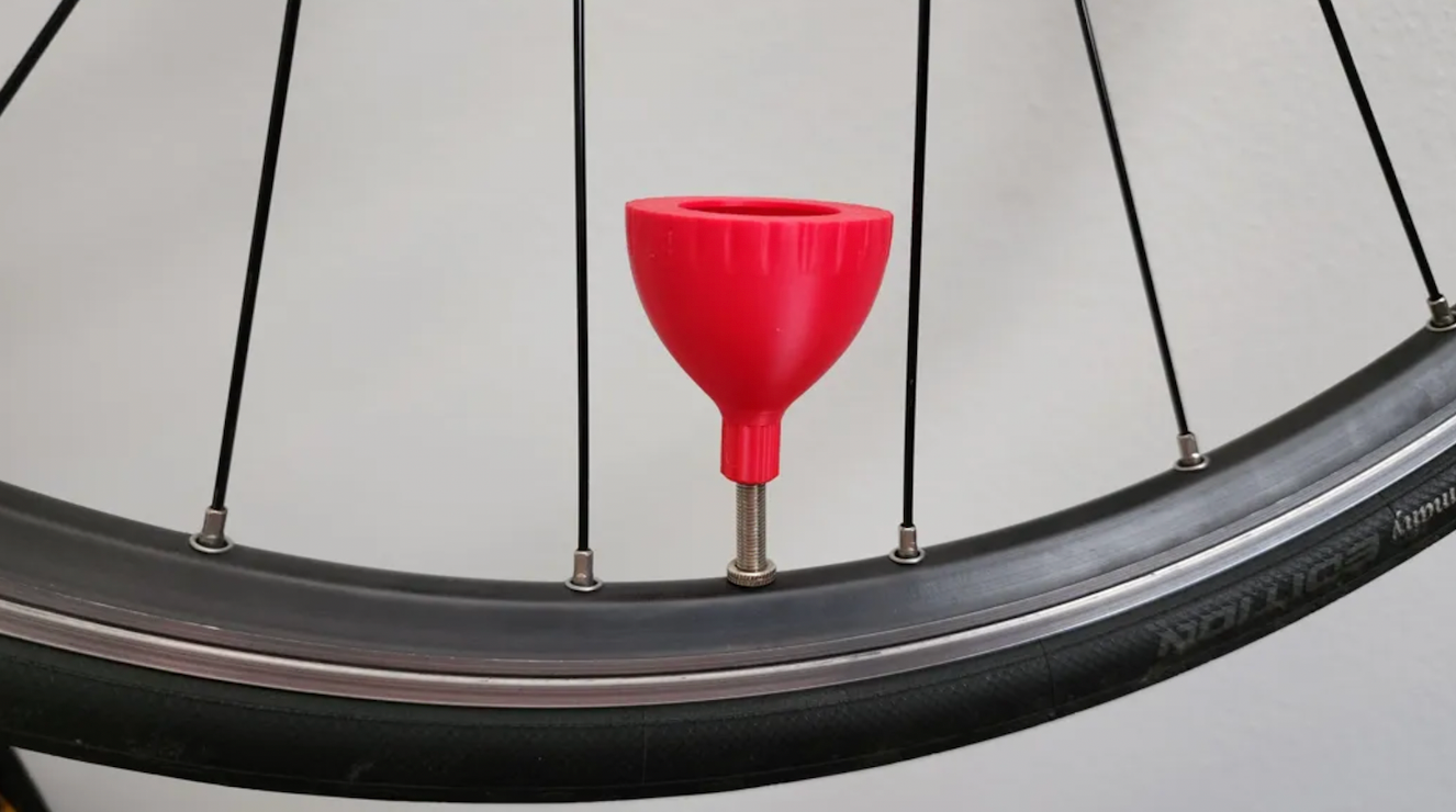 Tubeless Sealant Funnel